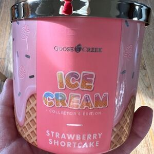 Goose Creek Ice Cream Collectors Edition Strawberry Shortcake 3 Wick Candle
